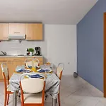 Lanterna - Sea View & Near Daire