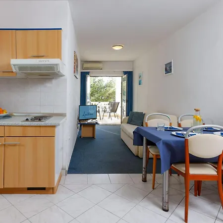 Lanterna - Sea View & Near Apartment *