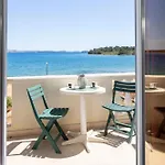 Lanterna - Sea View & Near *