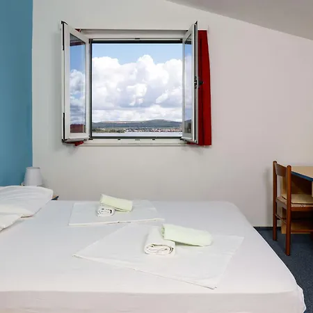 Apartment Lanterna - Sea View & Near Pasman