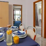 Lanterna - Sea View&near Apartment Pašman