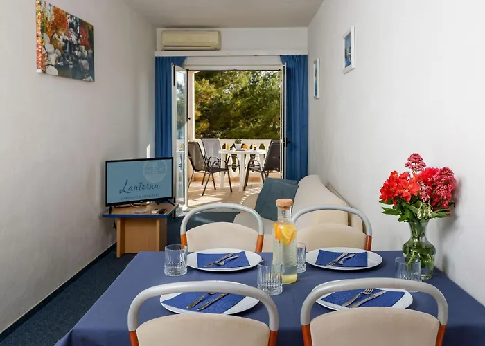 Lanterna - Sea View & Near Appartement *